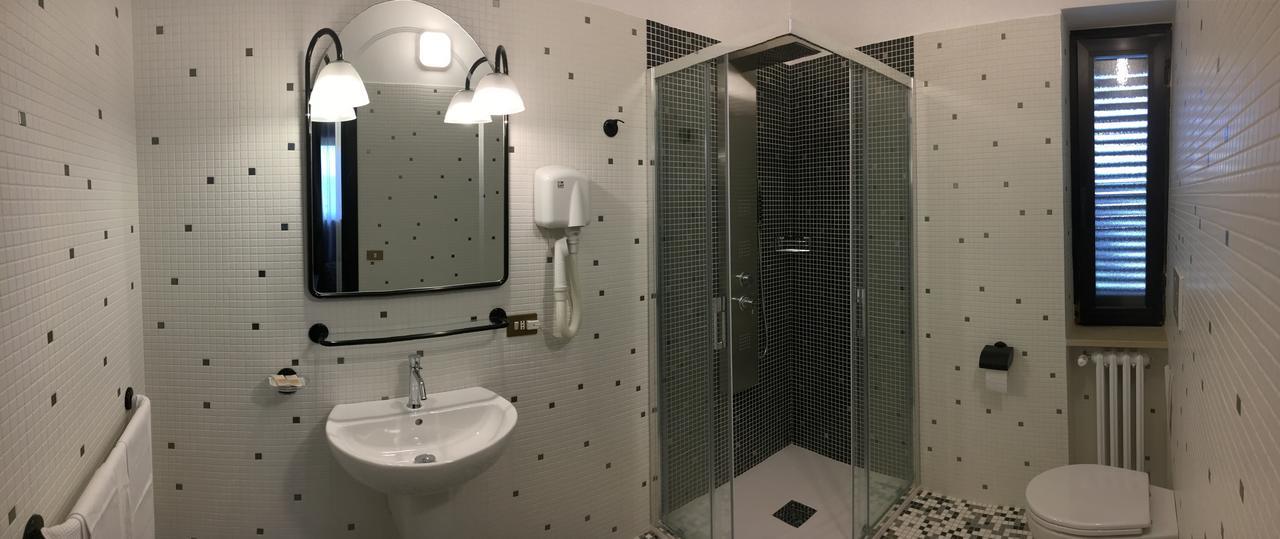 Hotel Orazio Venosa Esterno foto